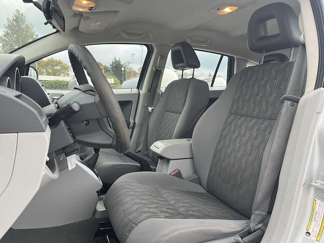 Dodge caliber 1.8 s 2009 | 23-jvl-9 - afbeelding 19 van  23