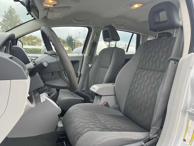 Dodge caliber 1.8 s 2009 | 23-jvl-9 - afbeelding 21 van  25