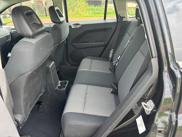 Dodge caliber 1.8 se | 17-xz-np i - afbeelding 8 van  14