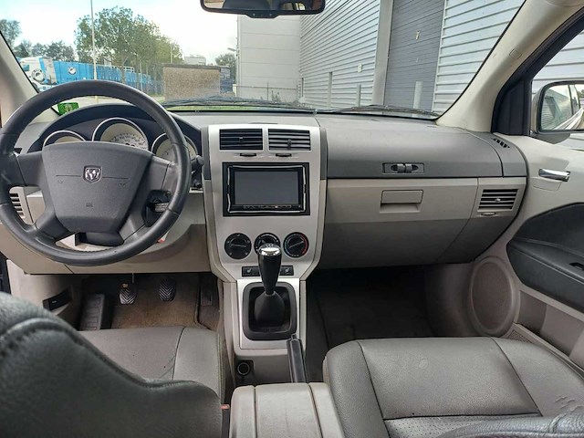 Dodge caliber 1.8 sxt , 22-hds-3 - afbeelding 5 van  6