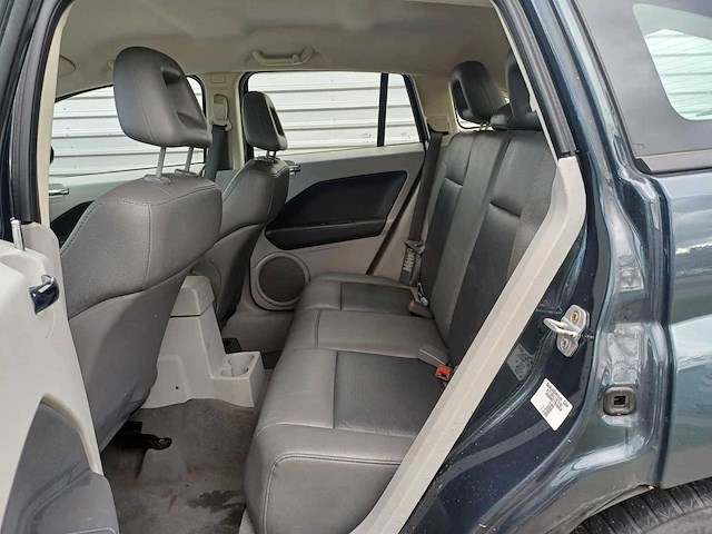 Dodge caliber 1.8 sxt , 22-hds-3 - afbeelding 10 van  13
