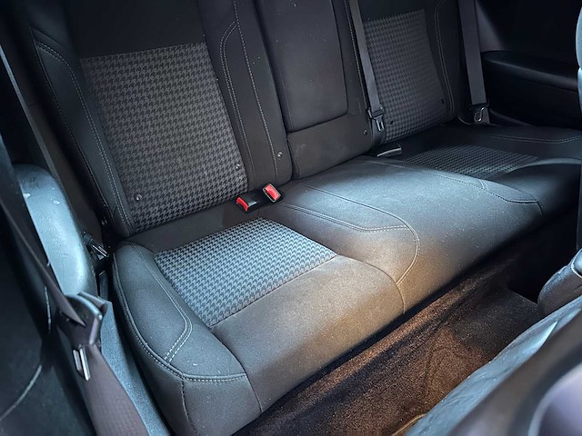 Dodge challenger 3.6 v6 305pk 2018 - afbeelding 30 van  39