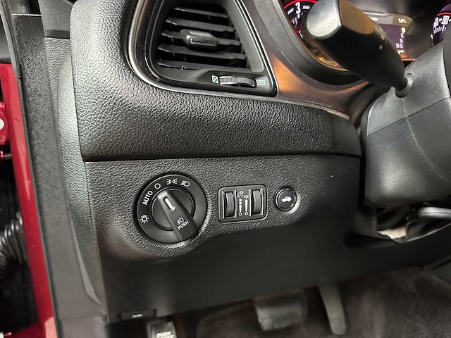 Dodge challenger 3.6 v6 305pk 2018 - afbeelding 15 van  39