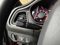 Dodge challenger 3.6 v6 305pk 2018 - afbeelding 13 van  25