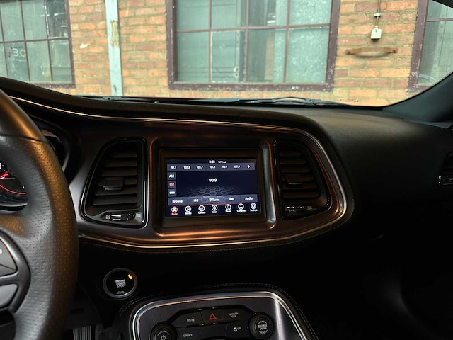 Dodge challenger 3.6 v6 305pk 2018 - afbeelding 14 van  29