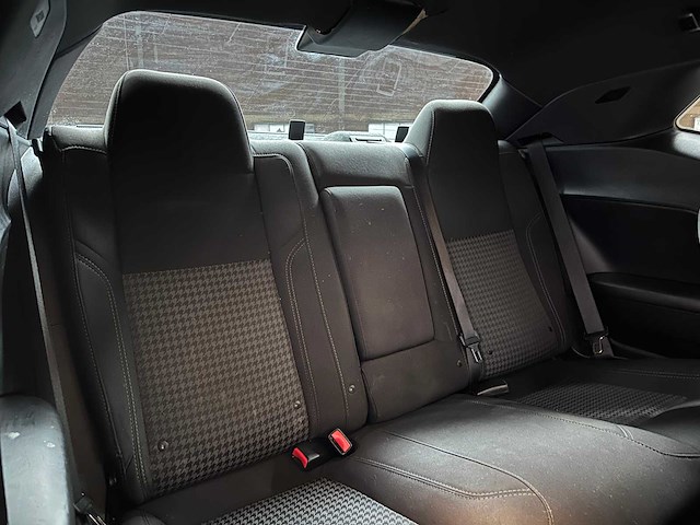 Dodge challenger 3.6 v6 305pk 2018 - afbeelding 24 van  29