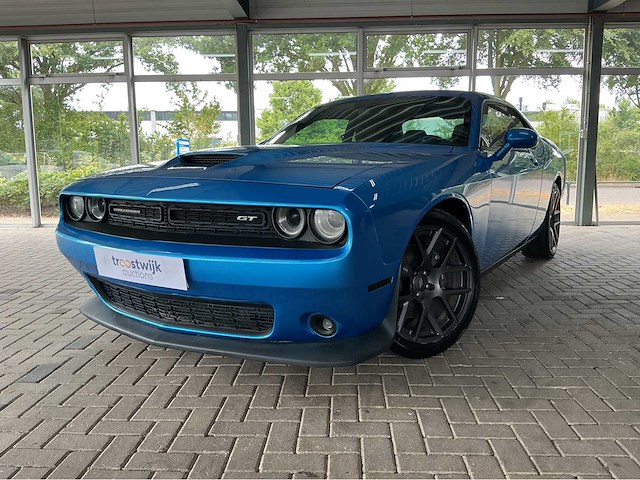 Dodge challenger gt | 3.6 v6 | 305 pk | 2019 | b5 blue pearlcoat | parksense | parkview achteruitrijcamera | btw auto - afbeelding 1 van  29