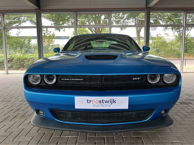 Dodge challenger gt | 3.6 v6 | 305 pk | 2019 | b5 blue pearlcoat | parksense | parkview achteruitrijcamera | btw auto - afbeelding 11 van  29