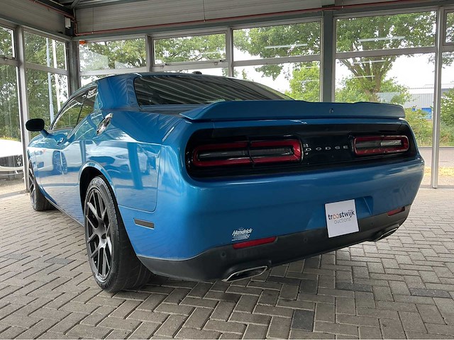 Dodge challenger gt | 3.6 v6 | 305 pk | 2019 | b5 blue pearlcoat | parksense | parkview achteruitrijcamera | btw auto - afbeelding 26 van  29