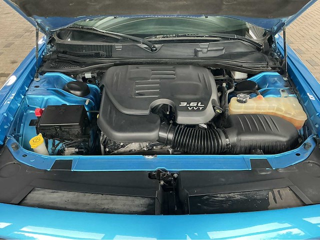Dodge challenger gt | 3.6 v6 | 305 pk | 2019 | b5 blue pearlcoat | parksense | parkview achteruitrijcamera | btw auto - afbeelding 10 van  32