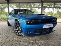 Dodge challenger gt | 3.6 v6 | 305 pk | 2019 | b5 blue pearlcoat | parksense | parkview achteruitrijcamera | btw auto - afbeelding 23 van  32