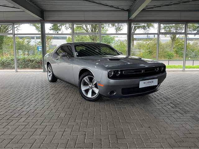 Dodge challenger sxt 3.6 v6 | 305 pk | automaat | pure amerikaanse power - afbeelding 18 van  24