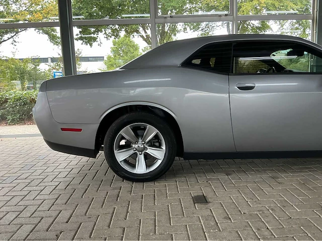 Dodge challenger sxt 3.6 v6 | 305 pk | automaat | pure amerikaanse power - afbeelding 20 van  24