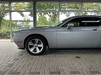 Dodge challenger sxt 3.6 v6 | 305 pk | automaat | pure amerikaanse power - afbeelding 23 van  24