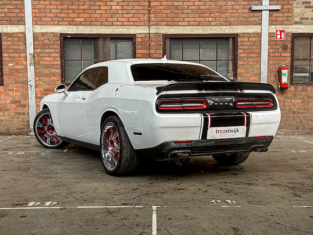 Dodge challenger sxt 3.6 v6 305pk 2016 - afbeelding 12 van  35