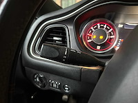 Dodge challenger sxt 3.6 v6 305pk 2016 - afbeelding 4 van  9