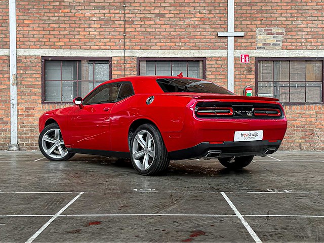 Dodge challenger sxt 3.6 v6 305pk 2017 - afbeelding 5 van  22
