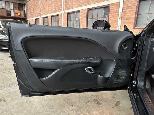 Dodge challenger sxt 3.6 v6 305pk 2018 - afbeelding 19 van  35