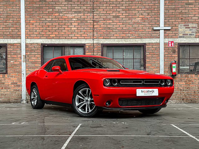 Dodge challenger sxt 3.6 v6 305pk 2018 - afbeelding 37 van  40