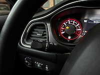 Dodge challenger sxt 3.6 v6 305pk 2018 - afbeelding 15 van  35