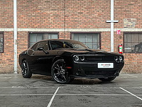 Dodge challenger sxt 3.6 v6 305pk 2018 - afbeelding 32 van  35