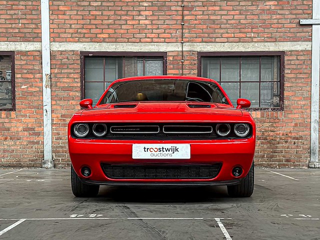 Dodge challenger sxt 3.6 v6 305pk 2018 - afbeelding 26 van  31