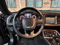 Dodge challenger sxt 3.6 v6 305pk 2018 - afbeelding 17 van  35