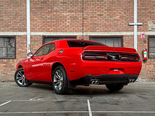 Dodge challenger sxt 3.6 v6 305pk 2018 - afbeelding 6 van  39