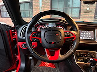 Dodge challenger sxt 3.6 v6 305pk 2018 - afbeelding 10 van  39