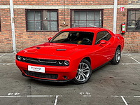 Dodge challenger sxt 3.6 v6 305pk 2018 - afbeelding 22 van  39