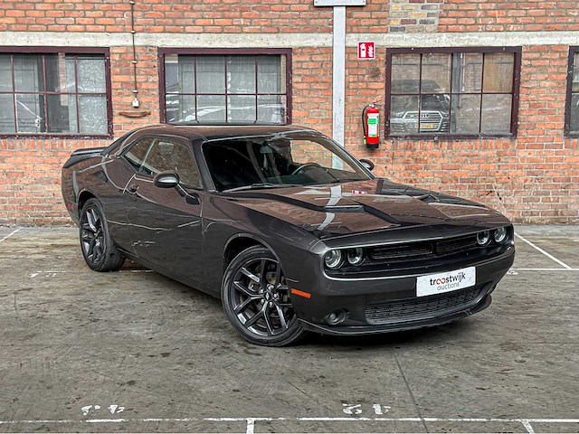 Dodge challenger sxt 3.6 v6 305pk 2019 - afbeelding 20 van  20