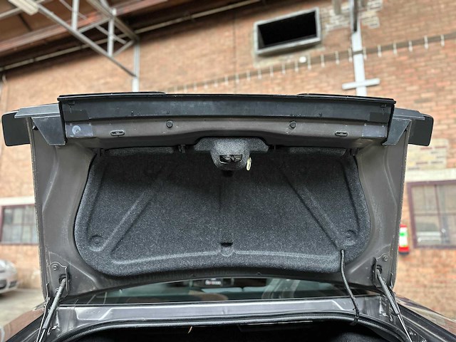 Dodge challenger sxt 3.6 v6 305pk 2019 - afbeelding 24 van  32