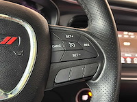 Dodge challenger sxt 3.6 v6 305pk 2019 - afbeelding 13 van  40