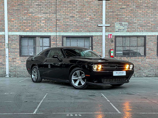 Dodge challenger sxt 3.6 v6 305pk 2019 - afbeelding 5 van  5
