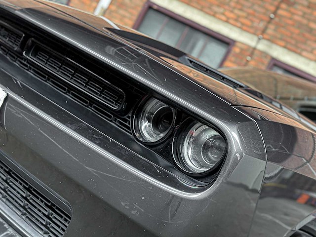 Dodge challenger sxt 3.6 v6 305pk 2019 - afbeelding 5 van  46