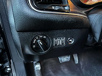 Dodge challenger sxt 3.6 v6 305pk 2019 - afbeelding 13 van  34
