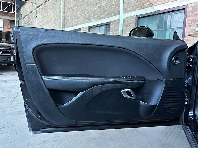 Dodge challenger sxt 3.6 v6 305pk 2019 - afbeelding 18 van  29