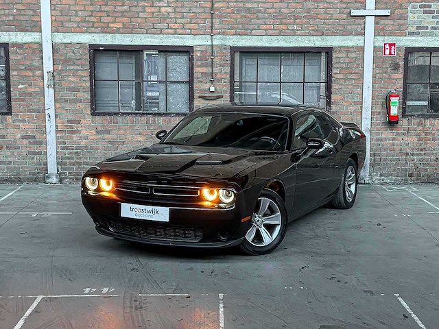 Dodge challenger sxt 3.6 v6 305pk 2019 - afbeelding 17 van  29