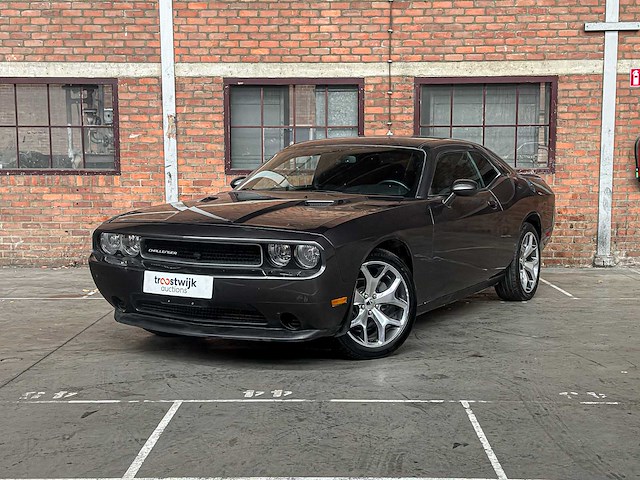 Dodge challenger sxt 3.6 v6 309pk 2014 - afbeelding 29 van  33