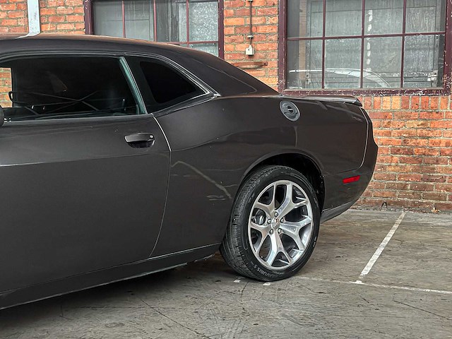 Dodge challenger sxt 3.6 v6 309pk 2014 - afbeelding 20 van  22