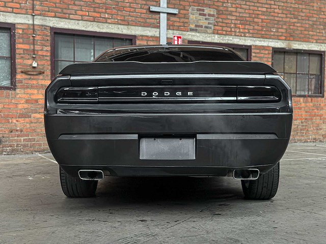 Dodge challenger sxt 3.6 v6 309pk 2014 - afbeelding 10 van  31
