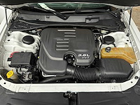 Dodge challenger sxt plus 3.6 v6 305pk 2015 - afbeelding 11 van  43