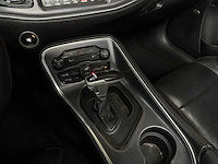 Dodge challenger sxt plus 3.6 v6 305pk 2015 - afbeelding 21 van  43