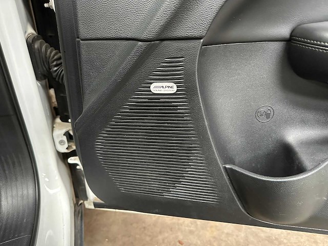 Dodge challenger sxt plus 3.6 v6 305pk 2015 - afbeelding 30 van  43