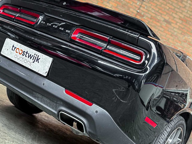 Dodge challenger sxt plus 3.6 v6 305pk 2015 - afbeelding 6 van  51