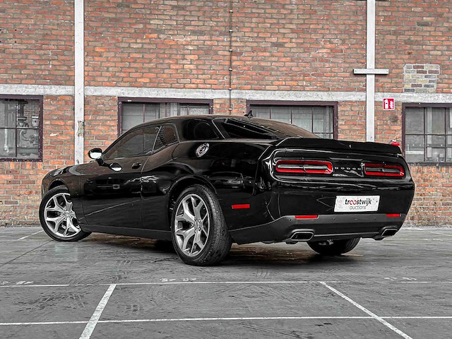 Dodge challenger sxt plus 3.6 v6 305pk 2015 - afbeelding 10 van  43