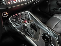 Dodge challenger sxt plus 3.6 v6 305pk 2015 - afbeelding 14 van  36