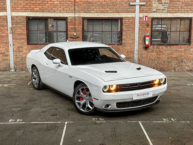 Dodge challenger sxt plus 3.6 v6 305pk 2015 - afbeelding 15 van  17