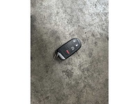 Dodge challenger sxt plus 3.6 v6 305pk 2015 - afbeelding 23 van  26