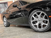 Dodge challenger sxt plus 3.6 v6 305pk 2015 - afbeelding 10 van  42